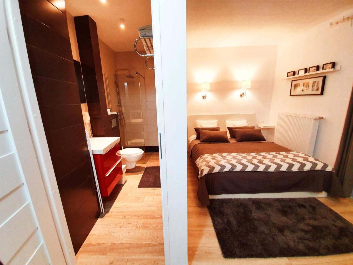 Ferienwohnung Dom Przy Plazy Ustronie Morskie Exterior foto