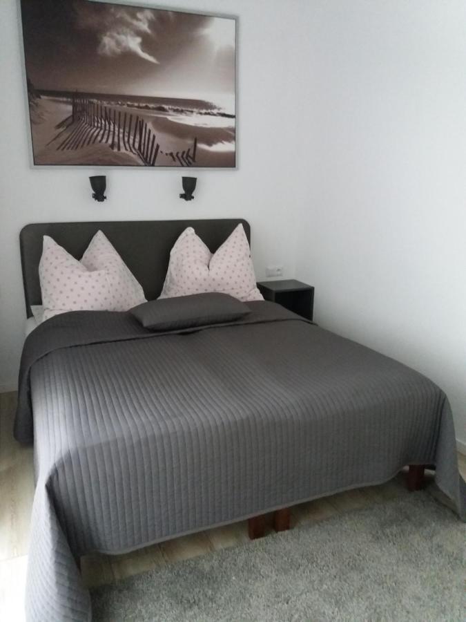 Ferienwohnung Dom Przy Plazy Ustronie Morskie Exterior foto